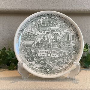 Vtg New Orleans Louisiana Plate Souvenir Collectors 10” Green Landmarks Travel